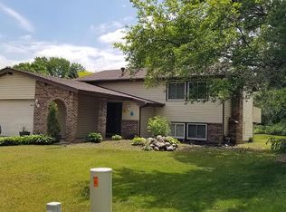 4615 Beacon Hill Ct, Eagan, MN 55122