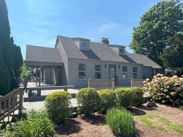 62 Quanaduck Road, Stonington, CT 06378