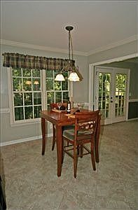 4th image of 414 Wild Horse Creek Dr