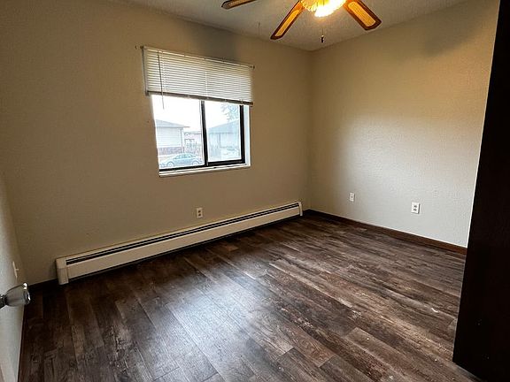 2nd image of 1825 Allison Dr #8