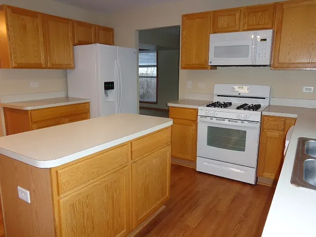 Building Photo - 660 Meridian Way