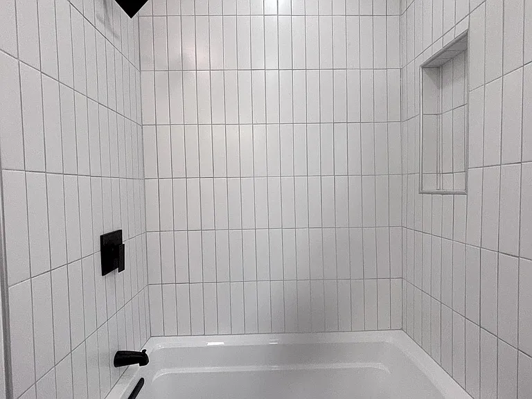 31 Saint Joseph Ave — Photo 14