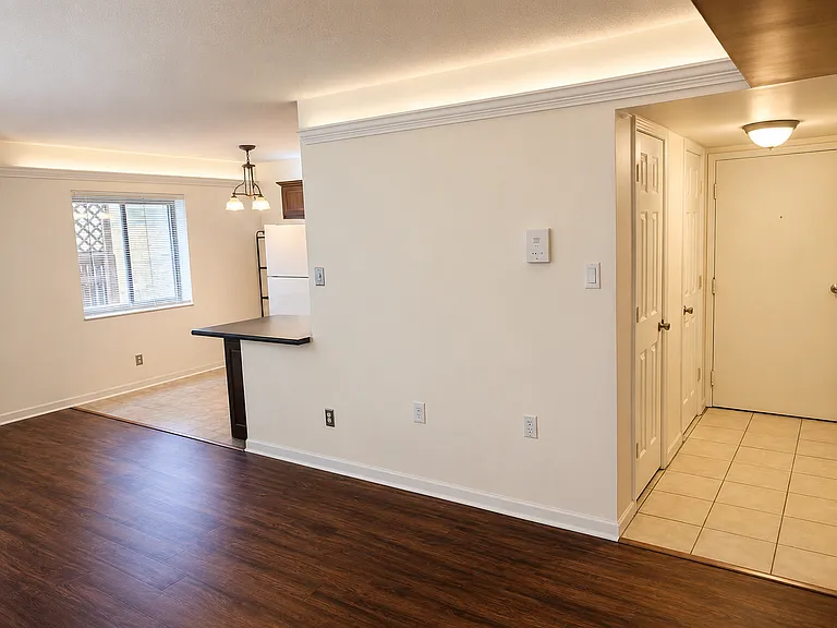 5728 Elwood St #2 — Photo 4