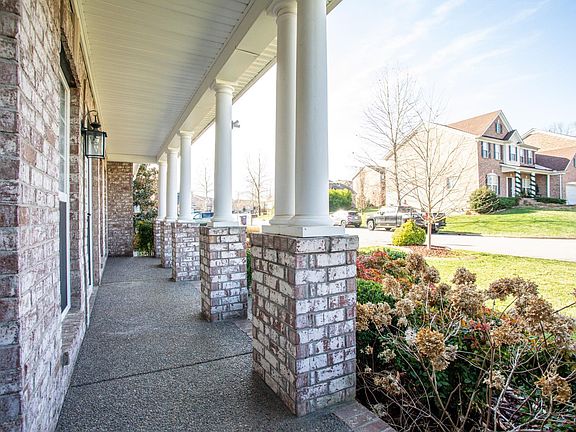 3rd image of 9729 Valley Springs Dr