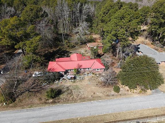 4th image of 200 Allen St