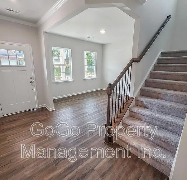 22 Echo Valley Dr — Photo 5