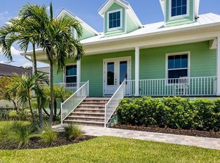 27211 Barefoot Ln, Bonita Springs, FL 34135