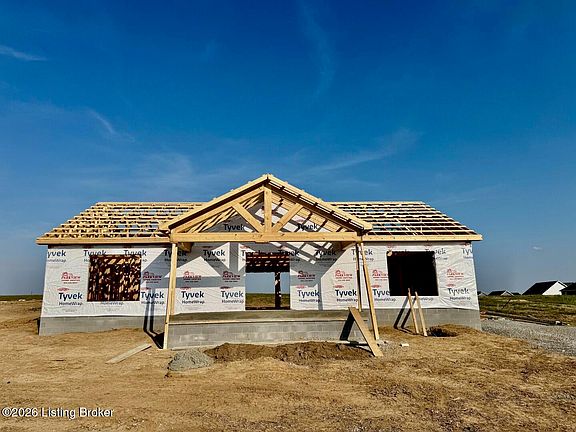 2nd image of 76 Mattingly Ln