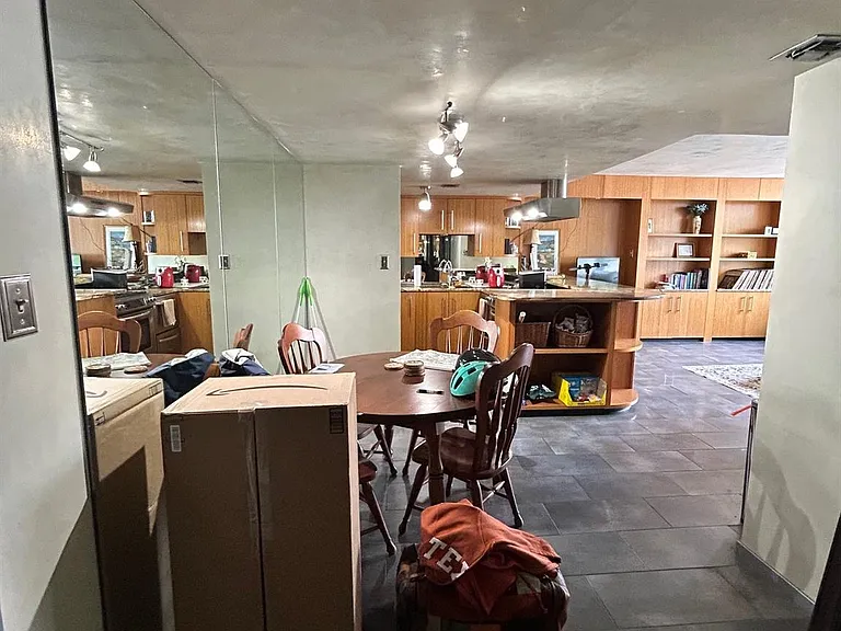 1800 Lavaca St #A-208 — Photo 3