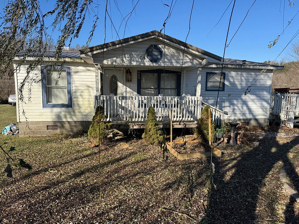 1st image of 275 Village Circle Dr
