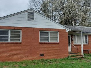 2513A Campbell St, Greensboro, NC 27405