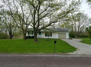 12 McClay Rd, Winfield, MO 63389