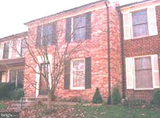 9030 Armendown Dr, Springfield, VA 22152