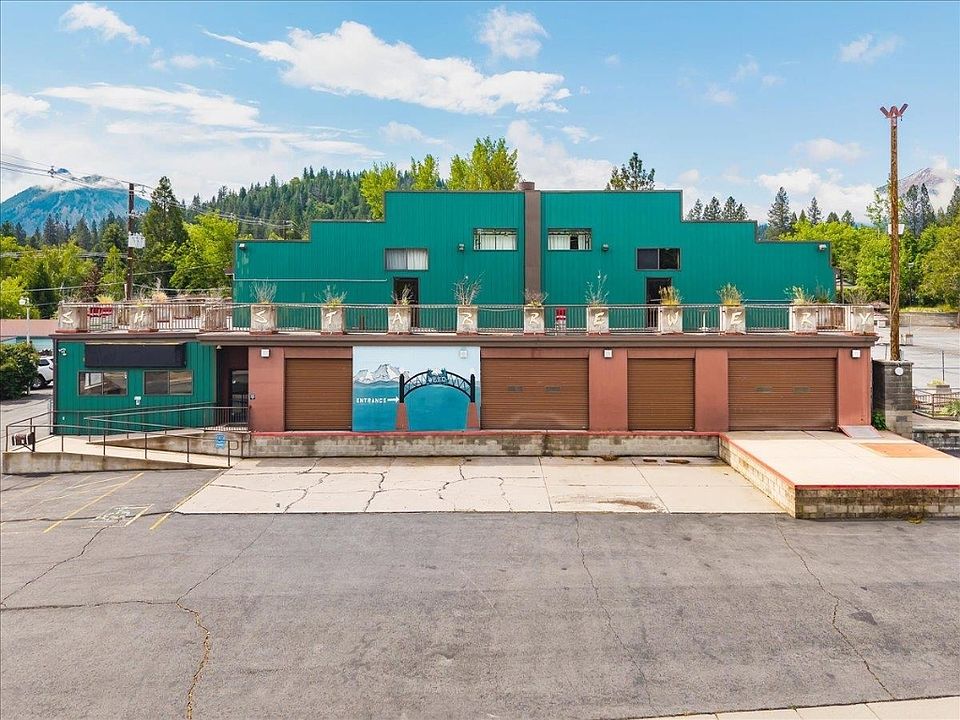 1st image of 360 College Ave