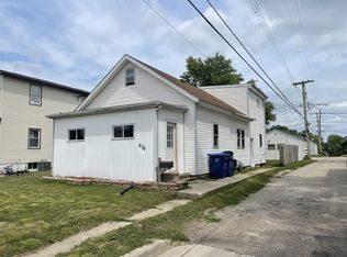 636 Crosat St, La Salle, IL 61301