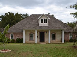 1223 Pine St, Kilgore, TX 75662