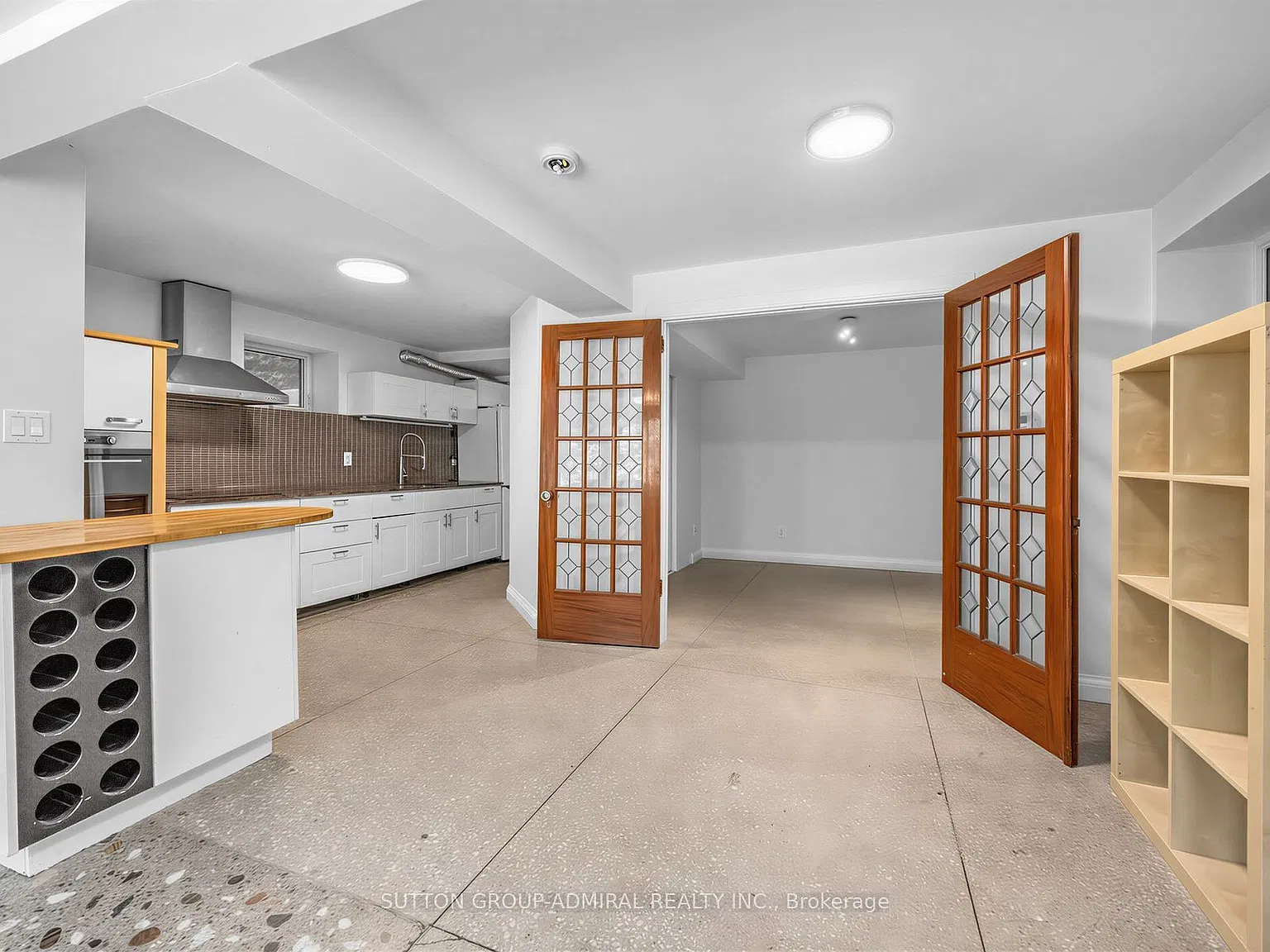 2 bed, $2,400 — Photo 2