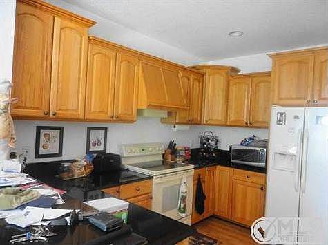 5th image of 9260 Talway Cir