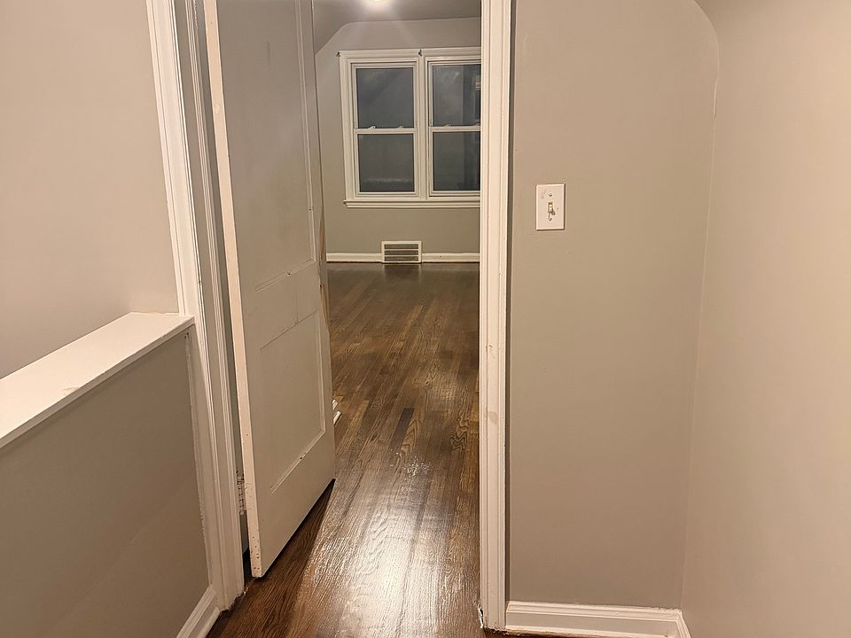 8289 Standard Ave, photo 6