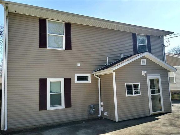 2nd image of 128 N Greenview Ave