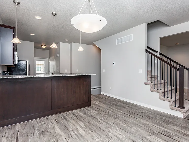 2071 SW Cascade Falls Dr — Photo 4