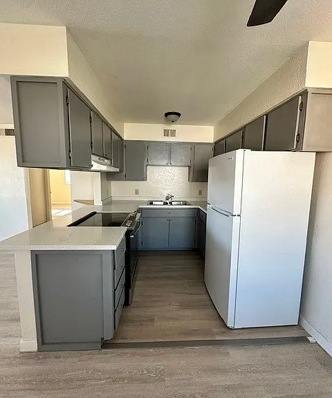 4920 Stanley Ave #3 — Photo 3