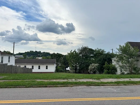 1021 Wray St, Knoxville, TN 37917