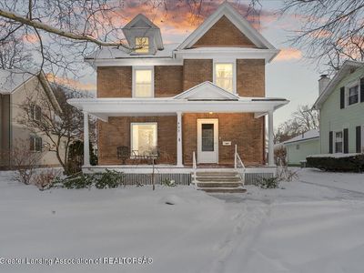 423 Jackson St, Grand Ledge, MI, 48837