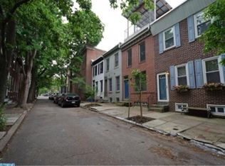 2520 Waverly St, Philadelphia, PA