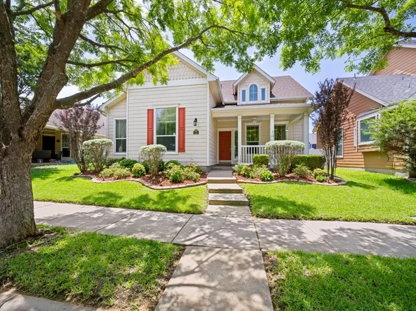 1631 Goodwin Dr, Aubrey, TX 76227