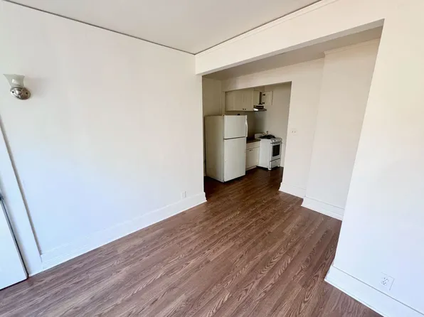 Painter, 6511 Painter Ave #B, Whittier, CA 90601