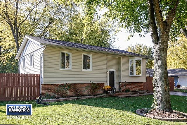 1st image of 341 Greenwood Dr