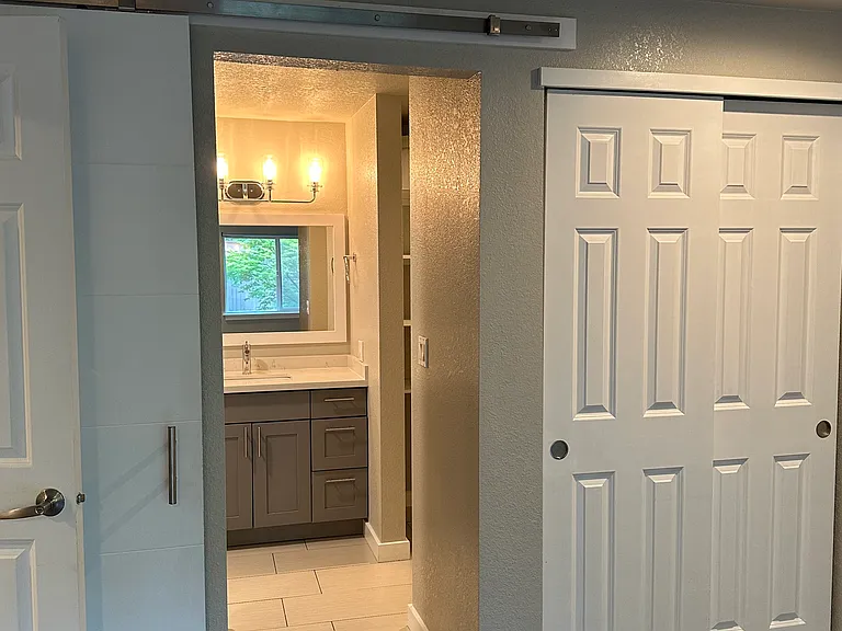 12621 SE 41st Pl #G103 — Photo 17