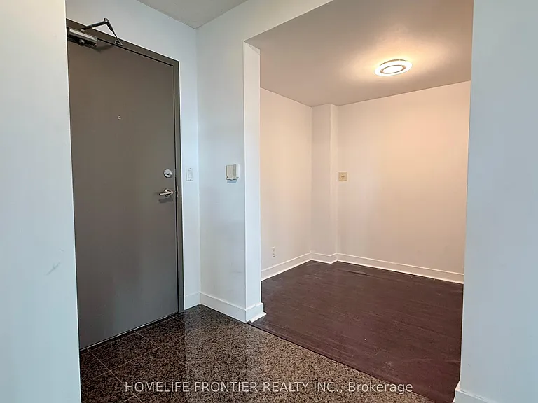 381 Front St W #1608 — Photo 20