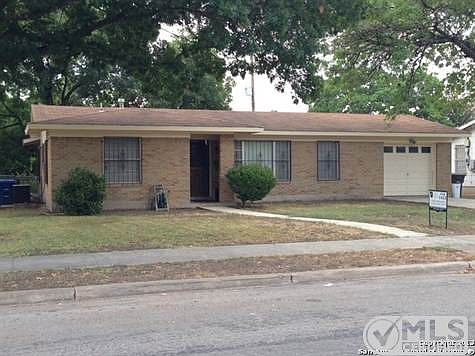 2nd image of 4510 Creekmoor Dr