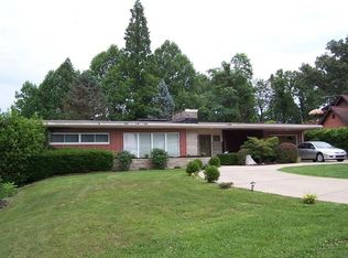 6022 Gideon Rd, Huntington, WV 25705