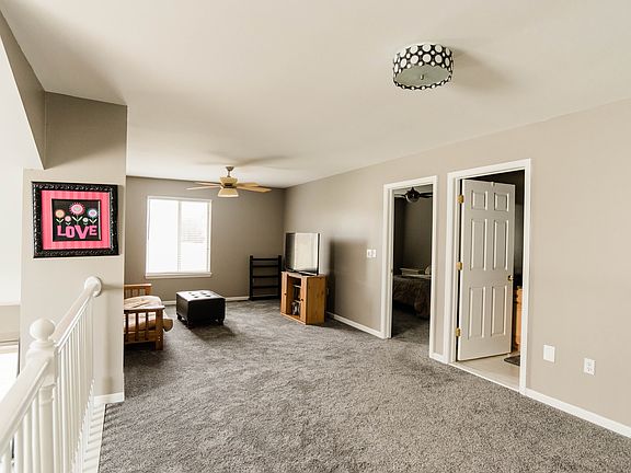 2nd image of 20631 Doves Pointe Dr