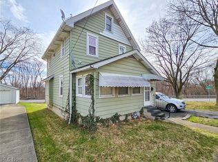 2277 5th St SW, Akron, OH 44314