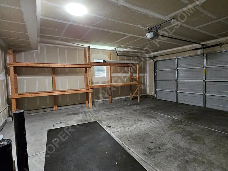 104 Rodin Ln — Photo 26