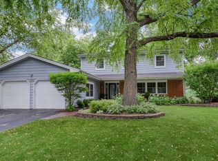 1516 Killdeer Dr, Naperville, IL 60565