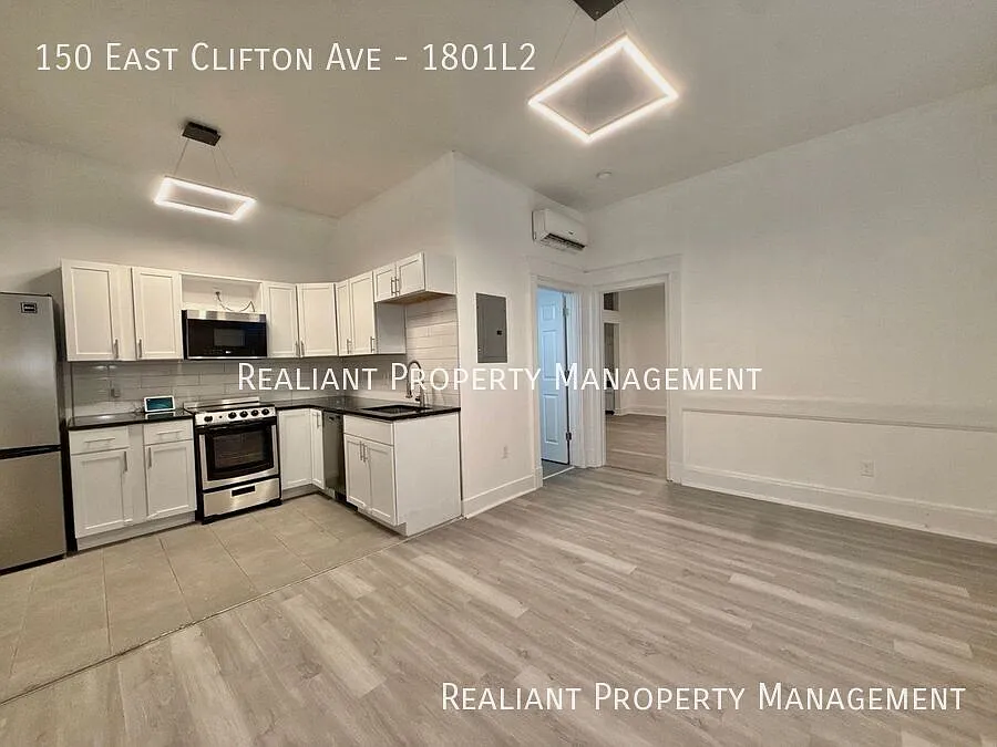 Building Photo - 150 E Clifton Ave #1801L2