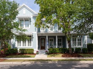 810 Midnight Channel Rd, Wilmington, NC 28403