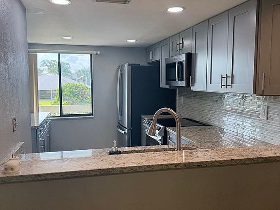 5th image of 104 Nancy Dr #104