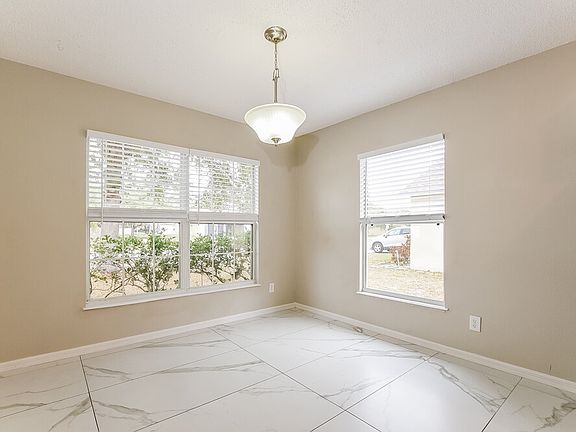 5th image of 4132 Waltham Forest Dr