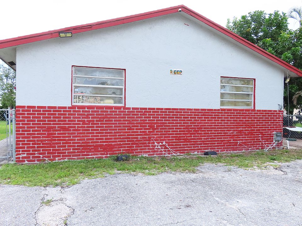 2nd image of 1602 Meridian Road