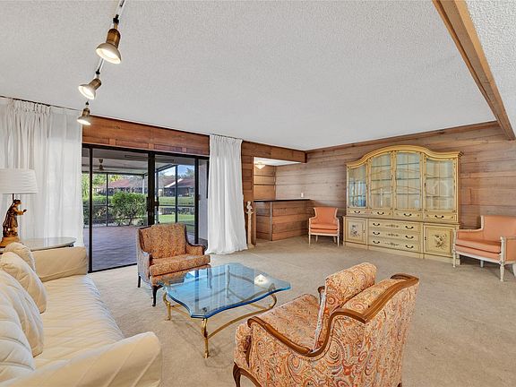 4th image of 348 Fern Drive #8-1