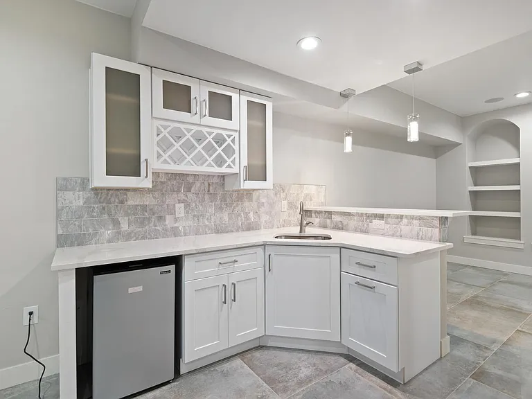 175 S Meade St — Photo 15