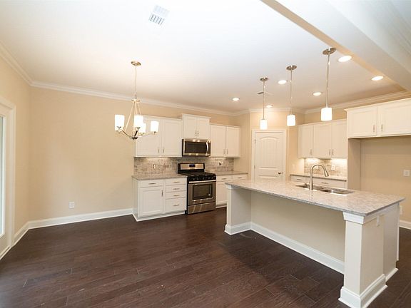5th image of 1700 Foxland Blvd Lot 1233