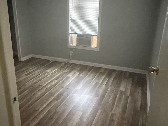 3rd image of 1626 Lacroix Dr
