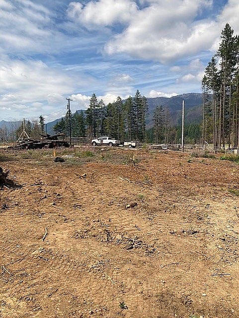 10,000+/- sq ft Corner Lot